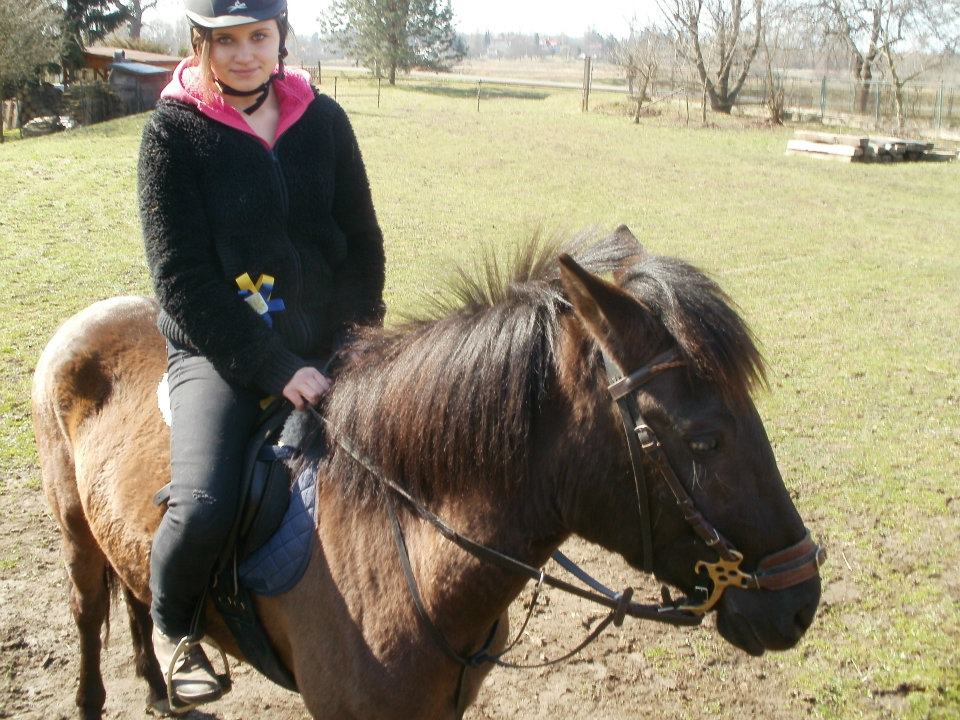 577629_377315458975818_100000921000593_1090637_395925736_n